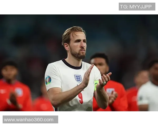 全球知名足球明星盘点他们的成就与影响力分析