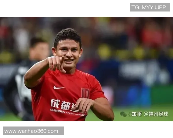 警察足球明星的真实身份揭晓他在绿茵场上的传奇故事 警察足球明星的真实身份揭晓他在绿茵场上的传奇故事