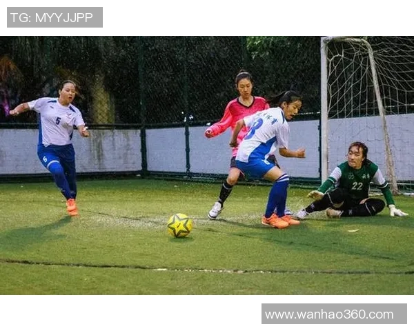 足球明星华丽出场瞬间集锦让你感受赛场魅力与风采 足球明星华丽出场瞬间集锦让你感受赛场魅力与风采