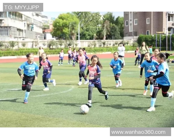 追忆那些在绿茵场上闪耀的足球明星们他们的灵魂已飞向天堂